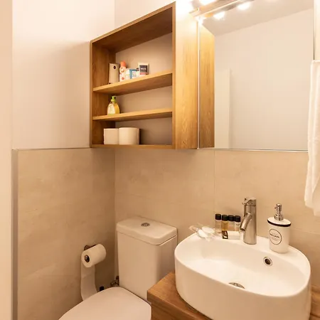 3br, 2 Bath - Ideal For Families Groups דירה