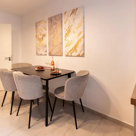 3br, 2 Bath - Ideal For Families Groups Apartment Bucharest