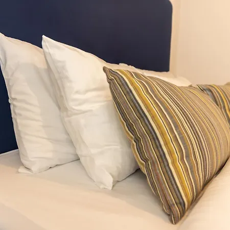 3br, 2 Bath - Ideal For Families Groups בוקרשט