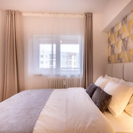 3br, 2 Bath - Ideal For Families Groups Apartment *